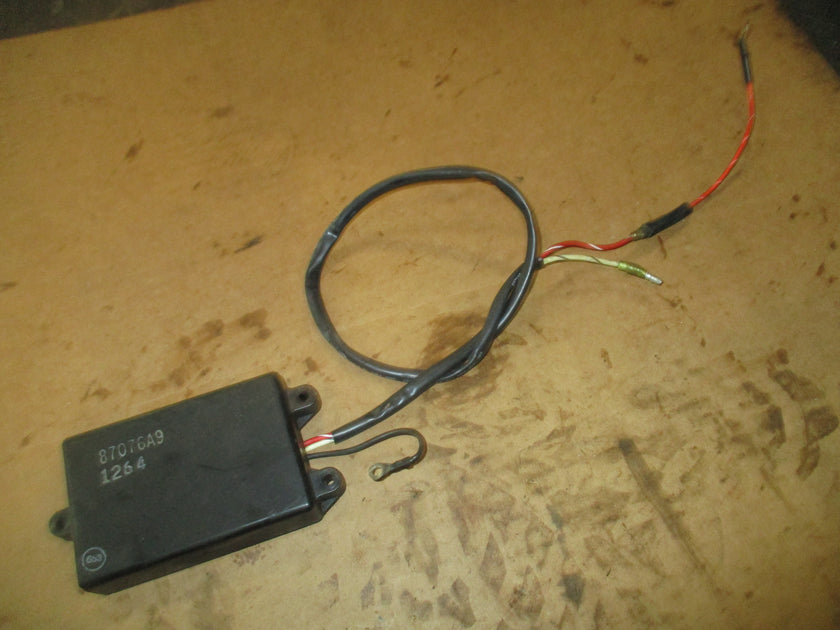 Mercury 175hp 2.5 liter 2 stroke outboard idle speed control module (8