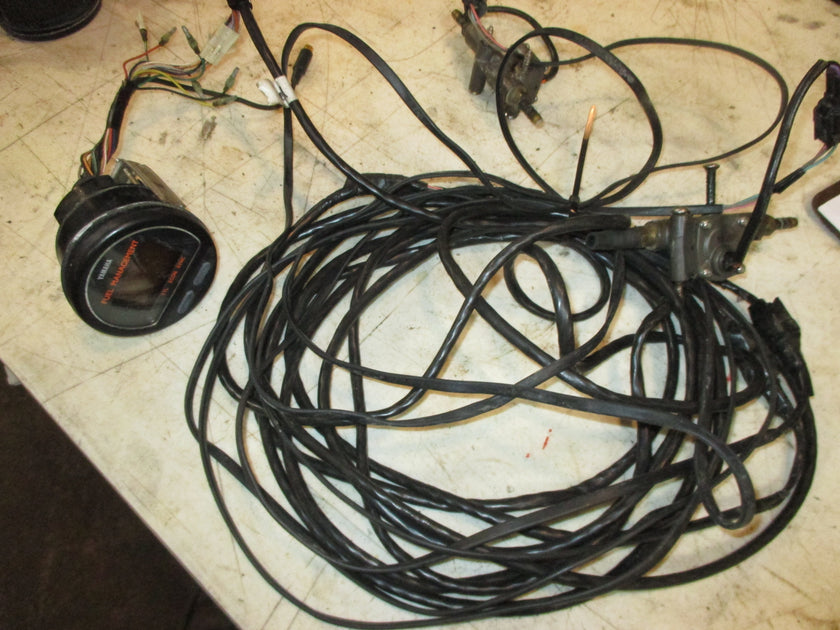 Yamaha outboard 6Y5 Digital Fuel management gauge /w sensors Strouds