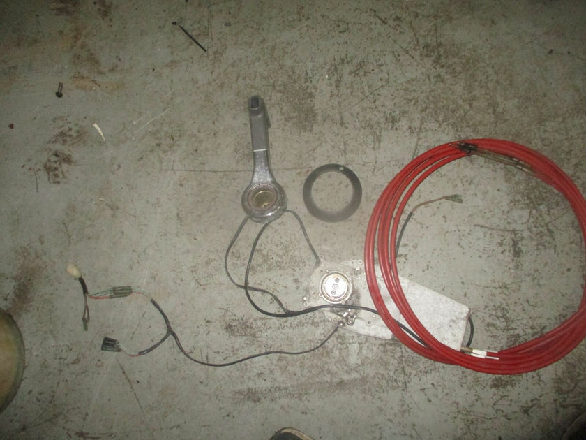 Yamaha outboard Flush Mount Control Box READ DESCRIPTION Strouds Marine