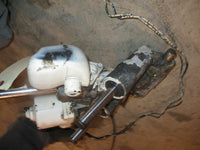 Load image into Gallery viewer, Evinrude Ficht 115hp outboard tilt trim unit (FOR PARTS)
