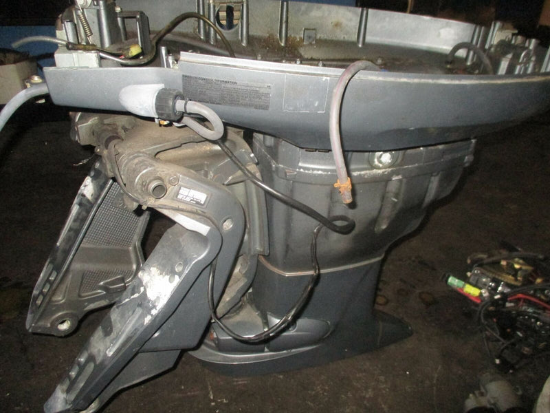 Yamaha 115hp 4 stroke outboard 25" midsection