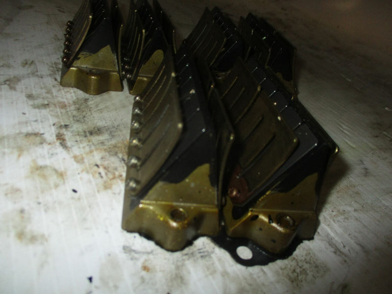 Suzuki DT225 225hp 2 stroke outboard reed valve set of 6