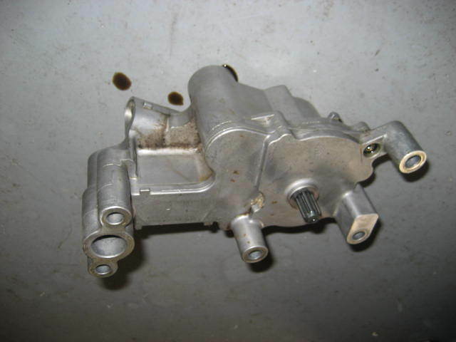 Suzuki DF 200 225 250 hp 4 stroke Oil Pump Assembly 16400-93J02