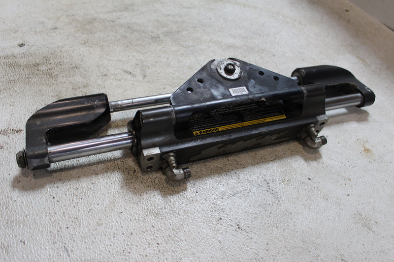 Yamaha 300hp Outboard Seastar Tournament Series Hydraulic Steering Ram