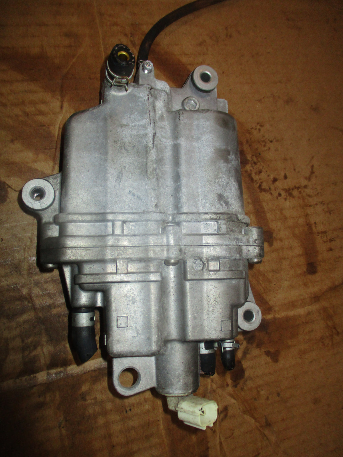 Johnson/ Suzuki 115hp 4 stroke outboard VST/ fuel vapor separator (15600-90J00)