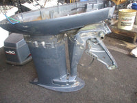 Load image into Gallery viewer, Yamaha 50hp 2 stroke outboard 20" shaft midsection

