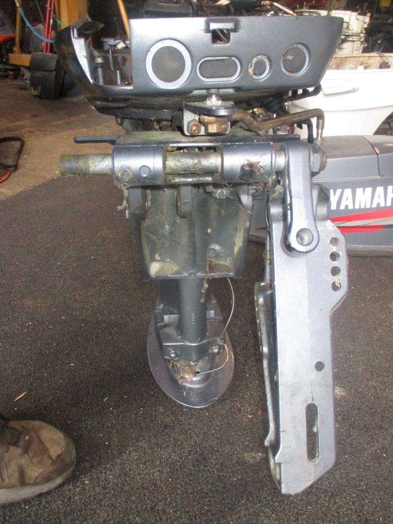 Yamaha 50hp 2 stroke outboard 20" shaft midsection