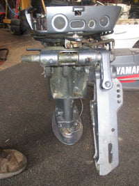Load image into Gallery viewer, Yamaha 50hp 2 stroke outboard 20" shaft midsection
