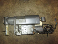 Load image into Gallery viewer, Yamaha 100hp 4 Stroke Outboard Tilt Trim Unit (67F-43800-01-4D)
