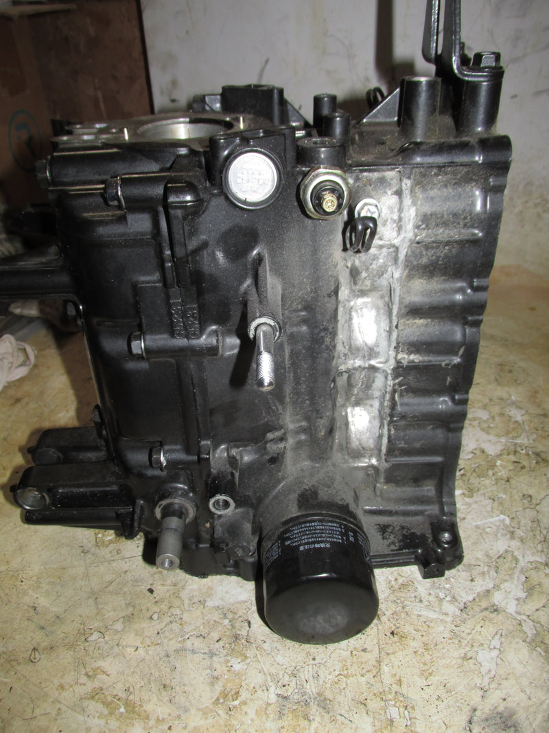 Suzuki DF50 50hp 4 Stroke Outboard Crankcase Block