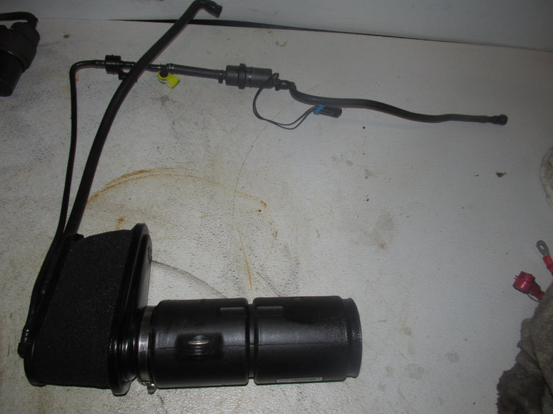 Mercury Verado L6 200hp 4 Stroke Outboard Air Filter and Fuel Sensors