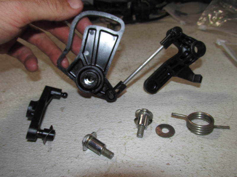 Yamaha 150hp 4 Stroke Outboard Throttle Bracket (63P-41213-00-00)