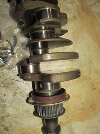 Load image into Gallery viewer, Yamaha 3.3L 225hp 4 Stroke Outboard Crankshaft (69J-11417-00-11)
