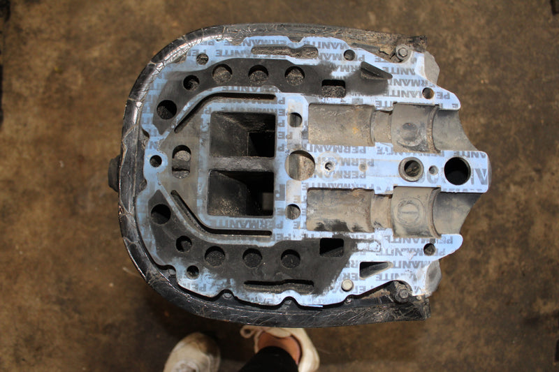 Mercury 150HP 20" Midsection Casing