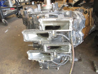 Load image into Gallery viewer, Johnson 120hp 2 stroke outboard crankcase powerhead
