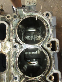 Load image into Gallery viewer, Yamaha 150hp 4 stroke outboard Crankcase Block
