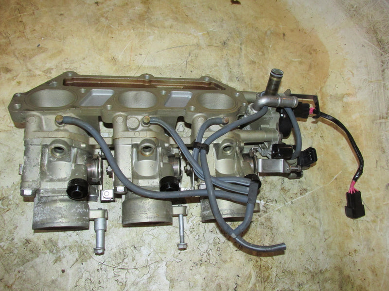 Yamaha 3.3L 225hp 4 Stroke Outboard Port Intake Manifold w/ Control Unit