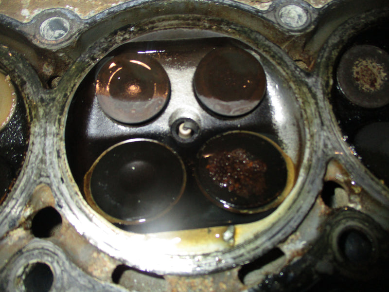 Suzuki DF200 outboard port cylinder head (11103-93J02)