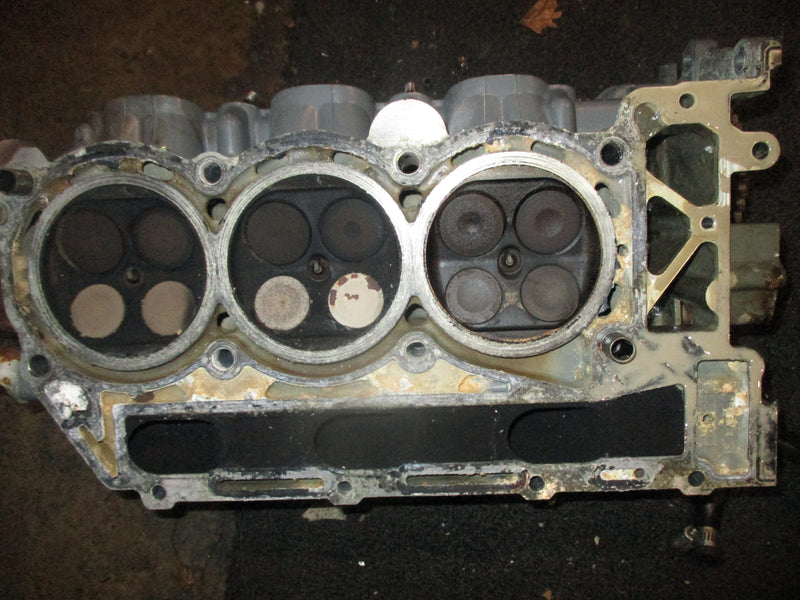 Suzuki DF200 outboard starboard cylinder head (11101-93J01)
