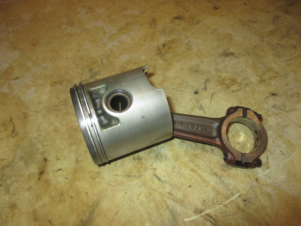 mercury 25hp 2 stroke outboard piston and rod (767-821968)