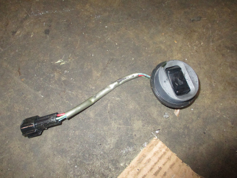 Yamaha 115hp 2 stroke outboard tilt trim switch (6R3-82563-00-00)
