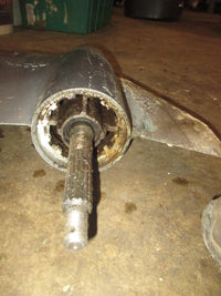 Load image into Gallery viewer, Yamaha 200hp HPDI 2 Stroke Outboard 25" Standard Rotation Lower Unit
