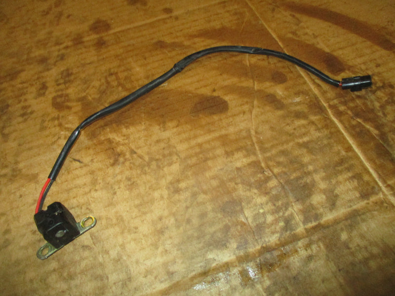Suzuki DF115 outboard cam position sensor (33220-76G02)