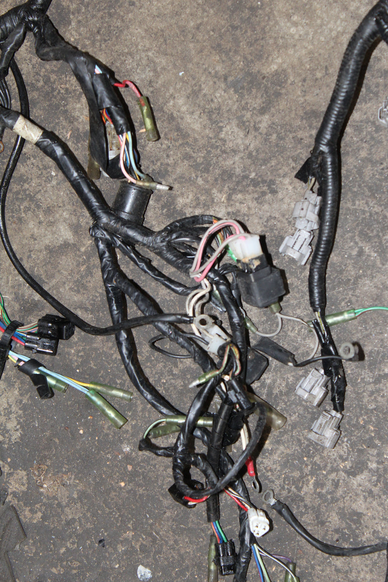 Suzuki DT200 200hp Outboard Engine Wiring Harness (36610-87D70)