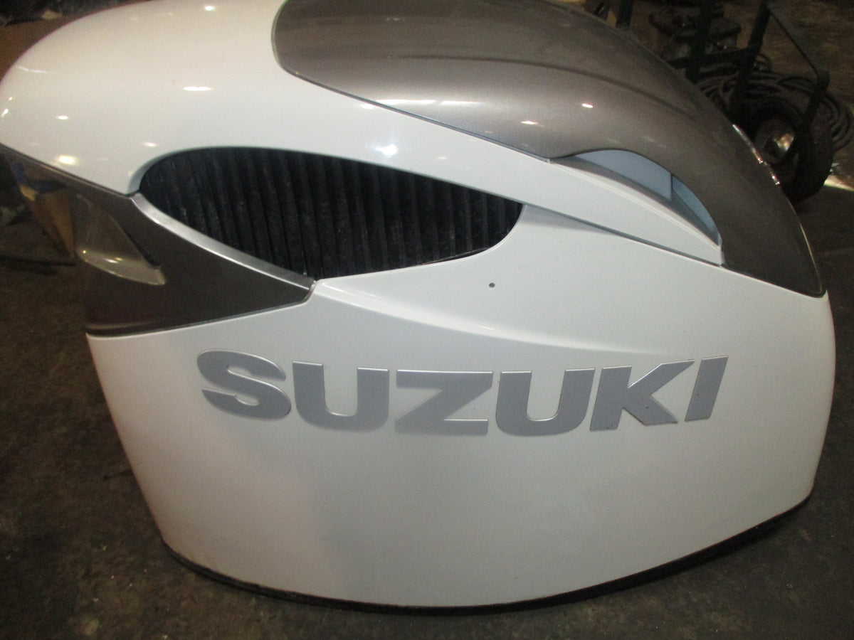 Suzuki DF300B outboard top cowling