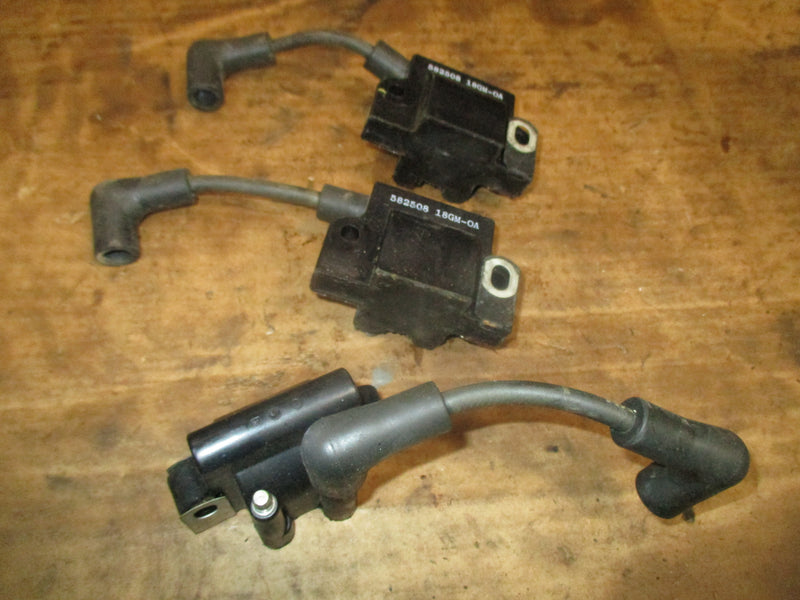 Evinrude VRO 70hp outboard ignition coil set (582508)