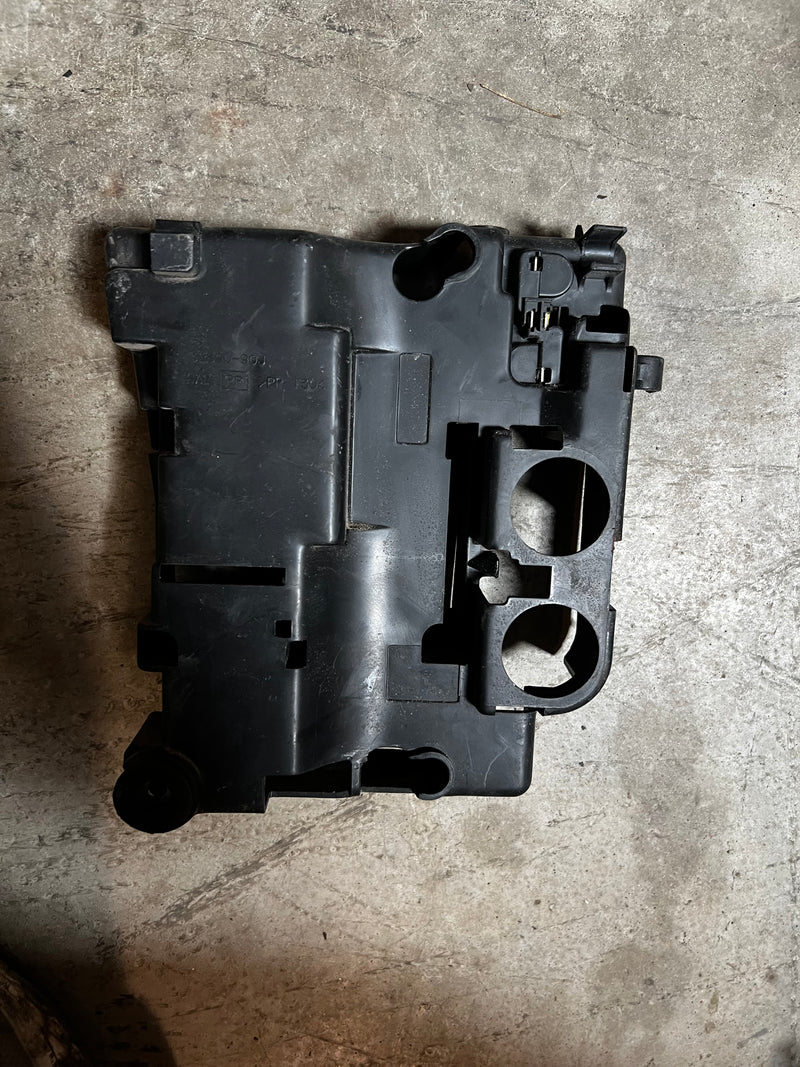 Suzuki DF140 outboard electronics holder (32890-90J01)