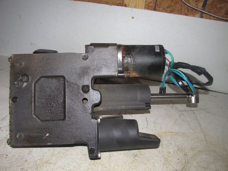 Mercury Optimax 150hp 2 Stroke Outboard Tilt Trim Unit (8M0231193)