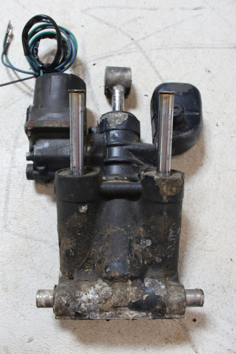 Evinrude 88hp 2 Stroke Outboard Tilt Trim Unit (434395)
