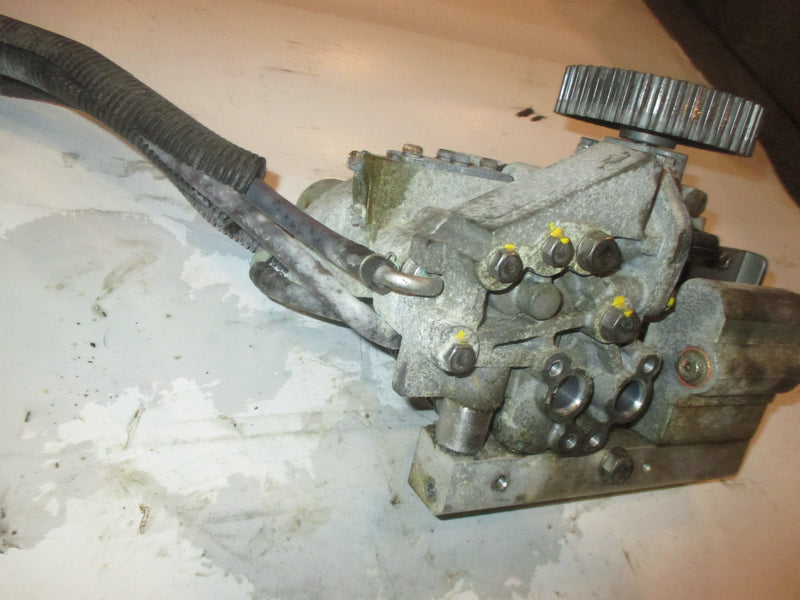 Yamaha 200hp HPDI 2 Stroke Outboard Fuel Injection Pump (68F-13910-00)