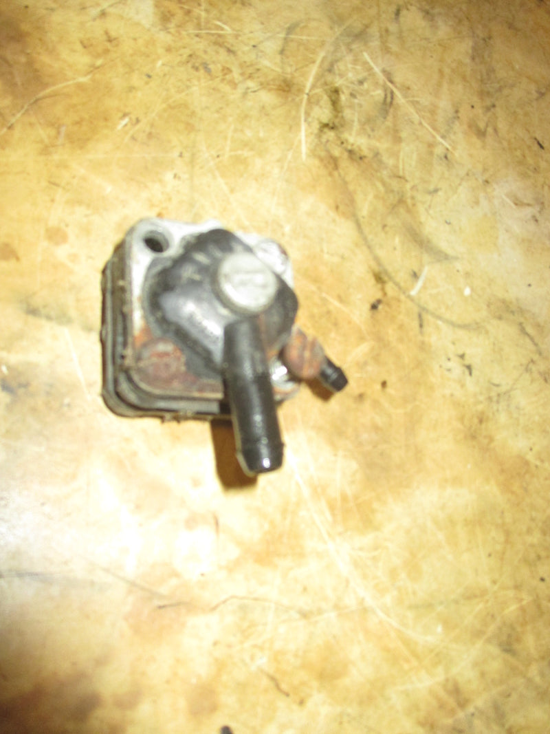 Evinrude 25hp 2 stroke outboard fuel pump (386834)