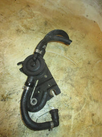 Load image into Gallery viewer, Evinrude Ficht 115hp 2 stroke outboard Fuel Lift Pump (500837)
