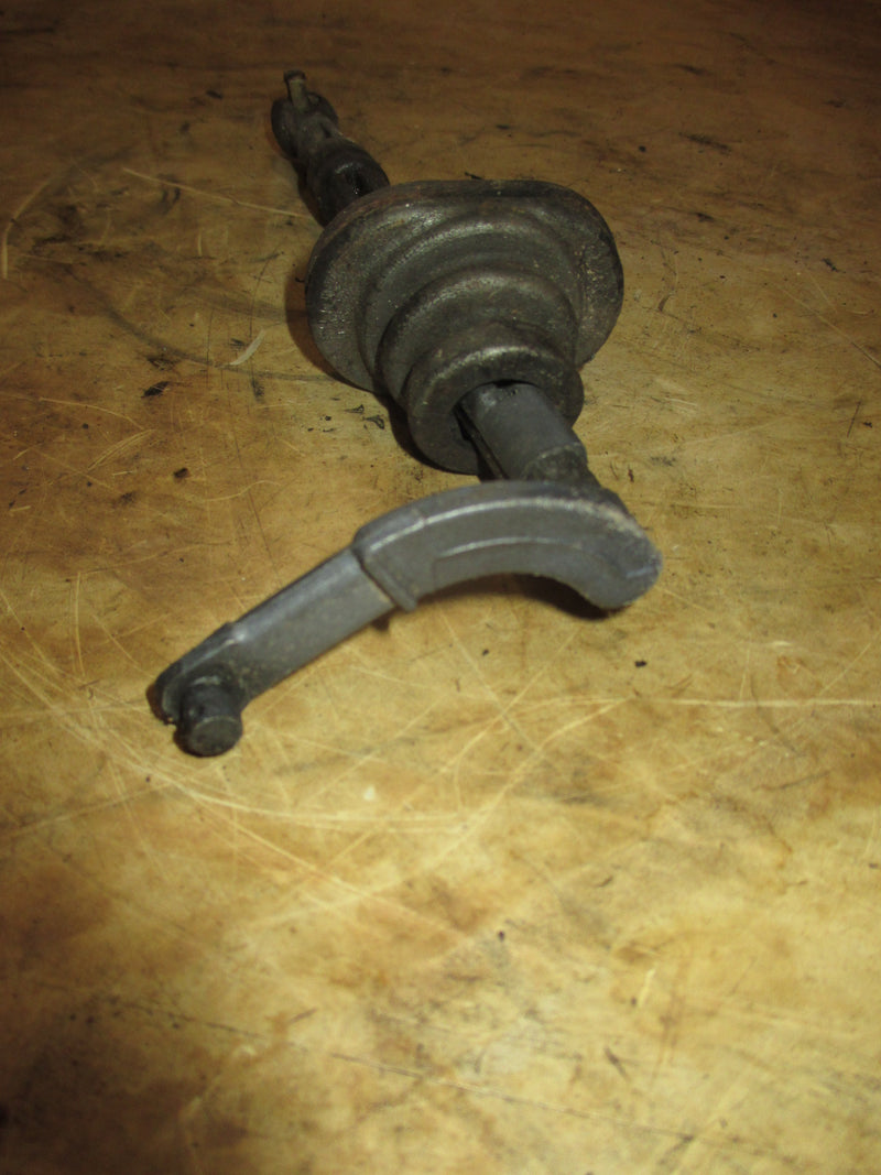 Evinrude 25hp 2 stroke outboard throttle bracket (385509)