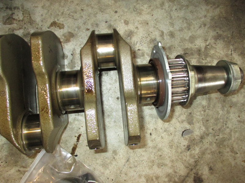 Yamaha 115hp 4 stroke outboard crankshaft (68V-11411-00-00)