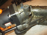 Load image into Gallery viewer, Yamaha 200hp HPDI 2 Stroke Outboard Tilt Trim Unit Showa (68F-43800-00-4D)
