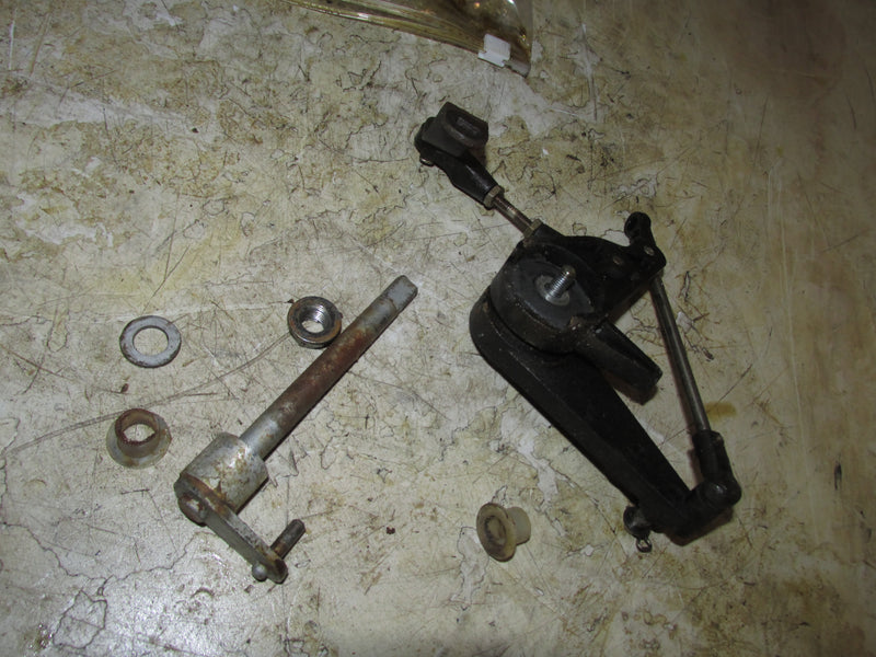 Suzuki DF70 70HP 4 Stroke Outboard Throttle & Shifter Bracket (23211-99E00)