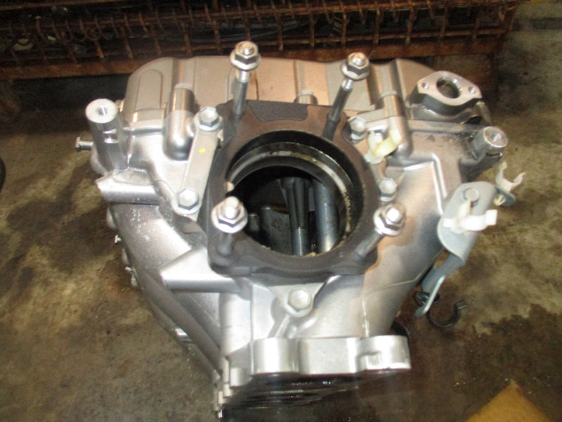 Suzuki DF300B outboard intake collector