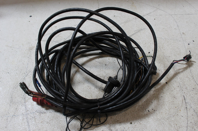 Evinrude 88hp 2 Stroke Outboard Red Plug 20' Rigging/Wiring Harness
