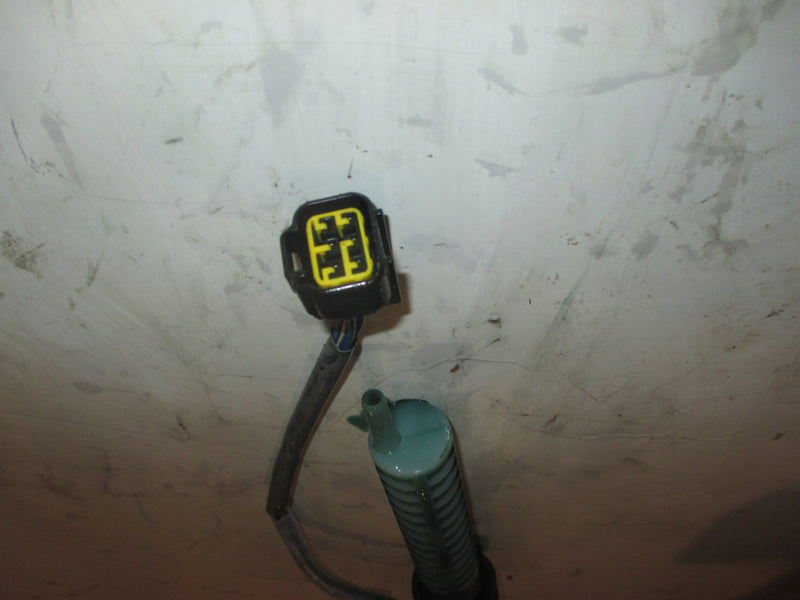 Yamaha 200hp HPDI 2 Stroke Outboard Oil Level Sensor
