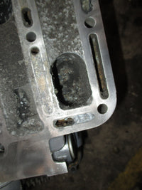 Load image into Gallery viewer, Suzuki DF115 115hp outboard cylinder head
