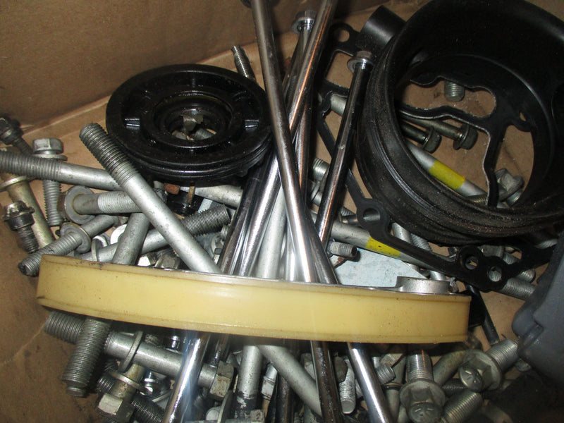 Suzuki DF300B outboard misc bolt set