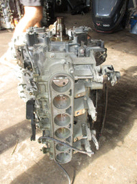 Load image into Gallery viewer, Yamaha 225hp OX66 2 stroke outboard Crankcase Powerhead
