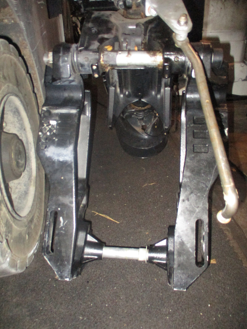 Suzuki DF90A outboard 25" shaft midsection