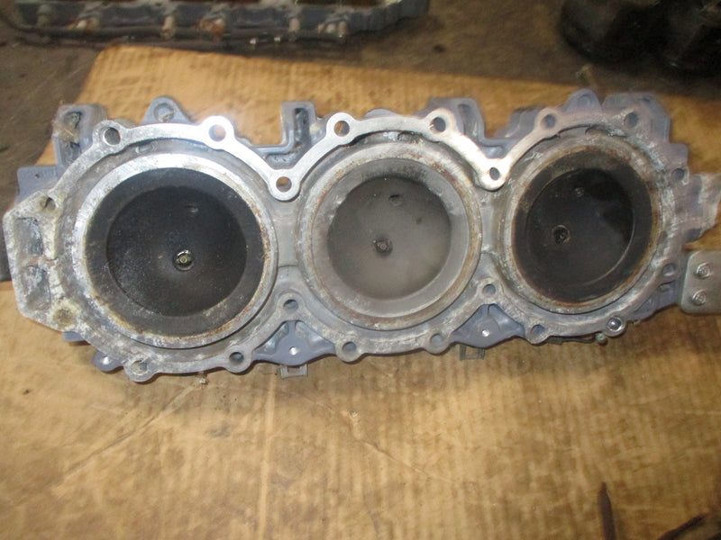 Yamaha HPDI 250hp 2 stroke outboard port cylinder head (60V-11121-00-1S)