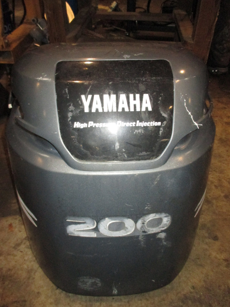Yamaha 200hp HPDI 2 stroke outboard top cowling