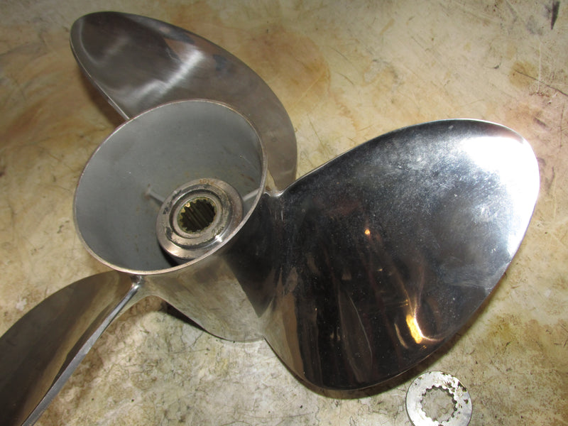 Suzuki DF200A 200HP 4 Stroke Outboard Stainless Steel Propeller